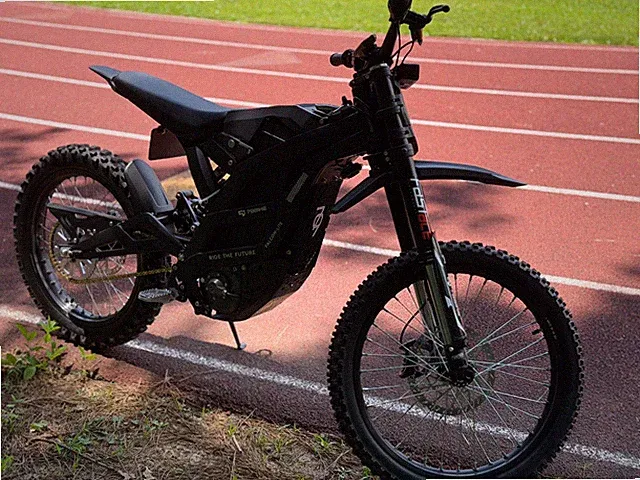 e-moto 8kw 72v 30ah kills any surron will take offers or trades