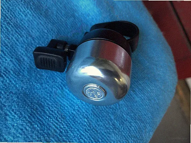 SCHWINN HUFFY MURRAY OFF BRAND HANDLEBAR THUMB BELL. DONG BELL