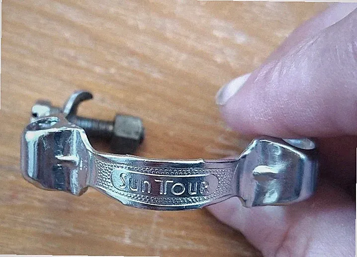 [TA] Nos New Old Stock Suntour Cable Clamp On Stop Down Tube Guide