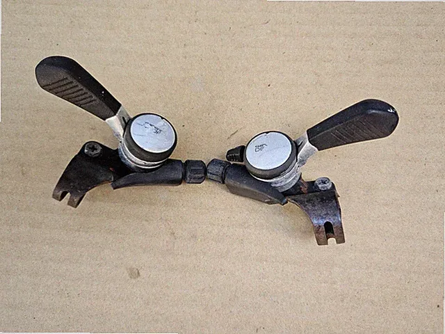 Vintage Shimano Deore 3x7 Thumb Shifters Indexed SIS 7 Speed SL-MT62 Japan