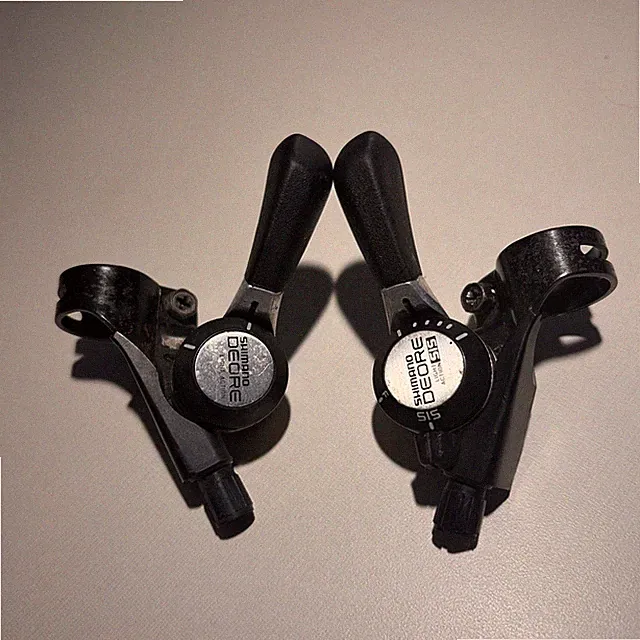 Vintage Shimano Deore SL-MT62 Thumb Shifters 6/7-Speed SIS Pair Made Japan