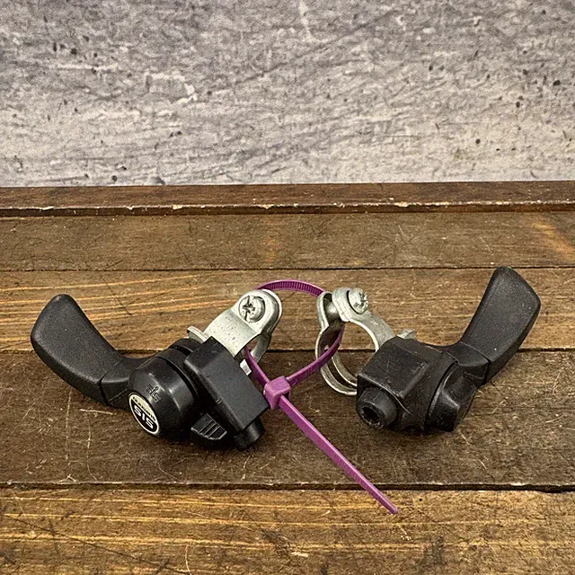 Vintage Shimano SIS 5 Speed Thumb Trigger Shifter Set MTB 1980s Black 5s Japan